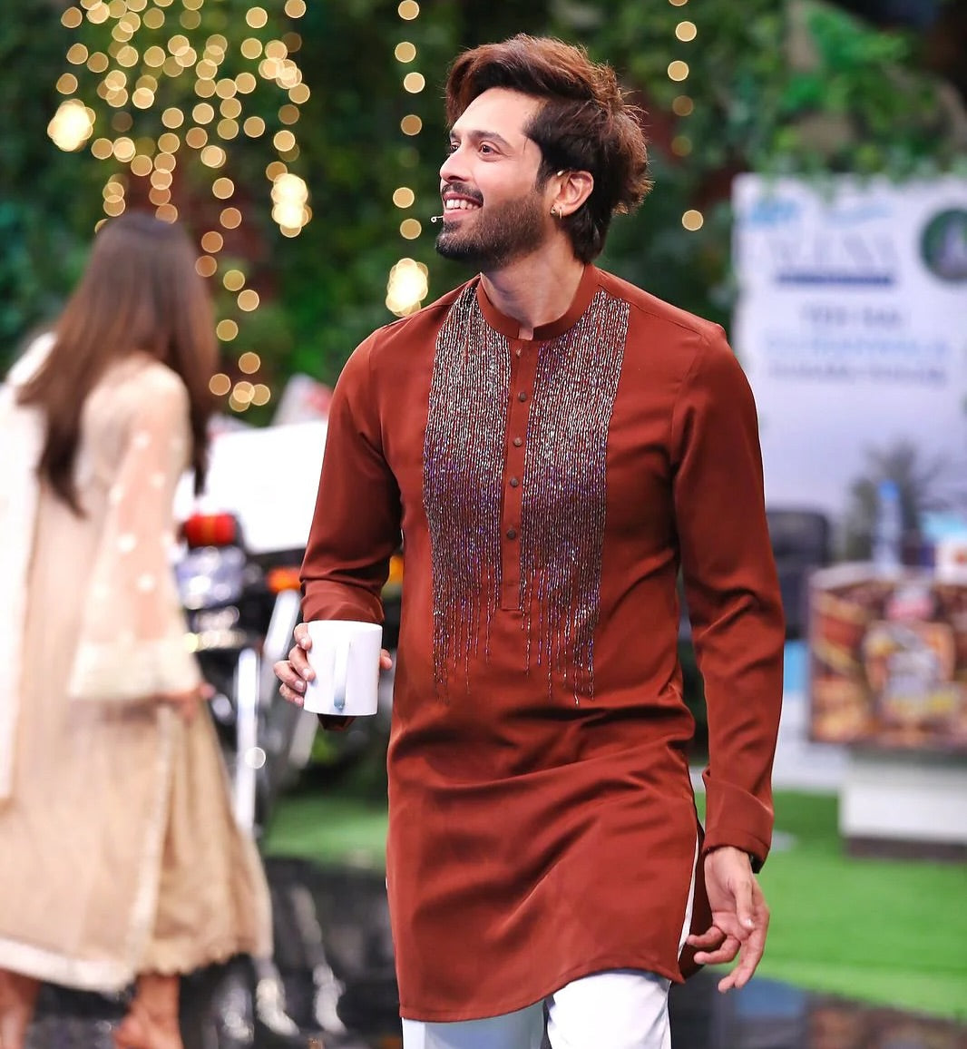 REDWOOD NECK EMBROIDERED MEN'S KURTA WITH PAJAMA SET