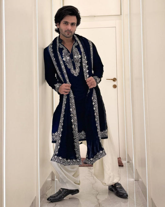 Regal BLACK Silk Kurta Set With Dupatta