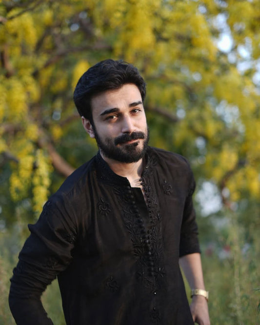 STYLISH BLACK EMBROIDERED KURTA WITH PAJAMA