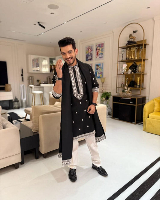 BLACK WHTE NECK EMBRODERD WORK KURTA SET